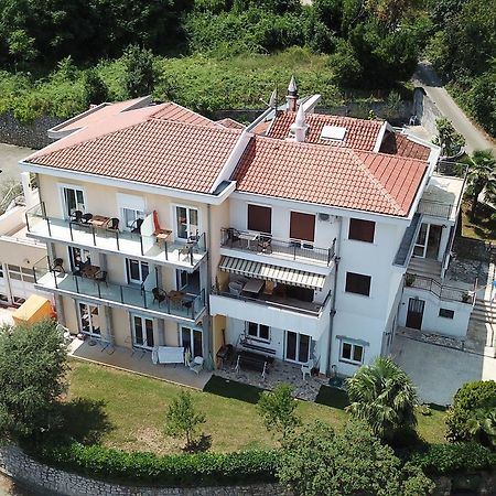 Villa Kubo Lovran Luaran gambar